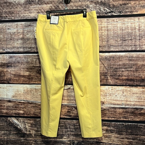 Charter Club slim leg crop pants - Picture 3 of 5